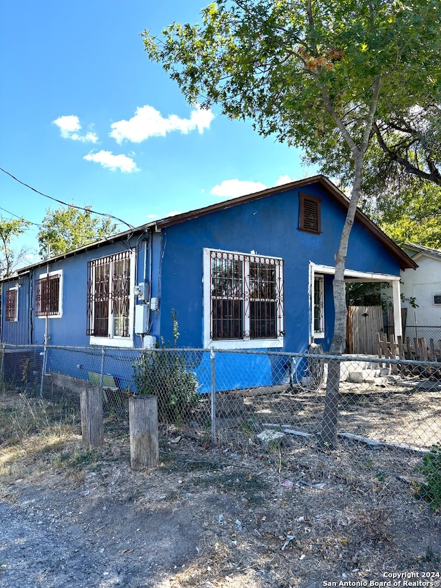 view of front of house