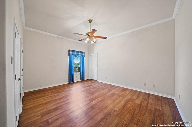 unfurnished room with crown molding, hardwood / wood-style flooring, and ceiling fan