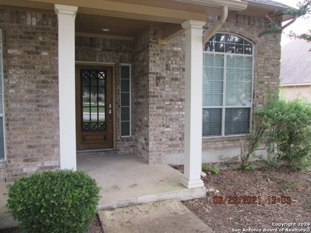 view of entrance to property