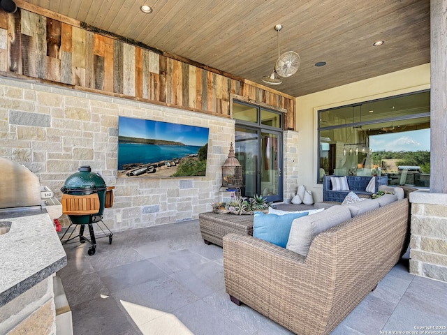 view of patio featuring outdoor lounge area