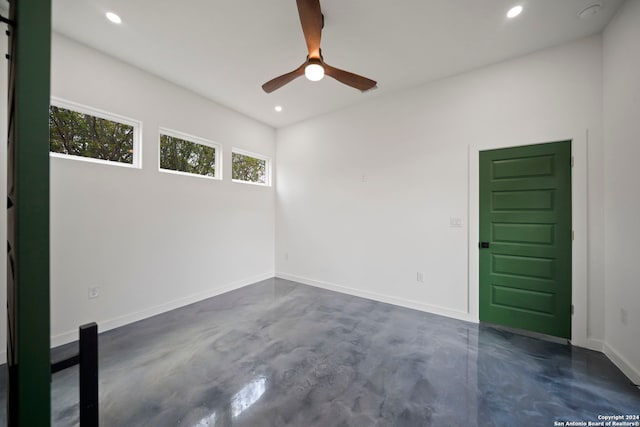 spare room featuring ceiling fan