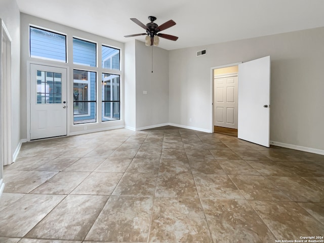 spare room featuring ceiling fan