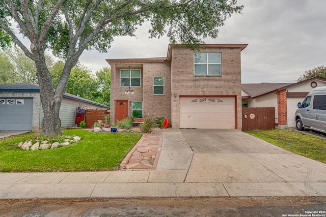 view of front of house with a front yard