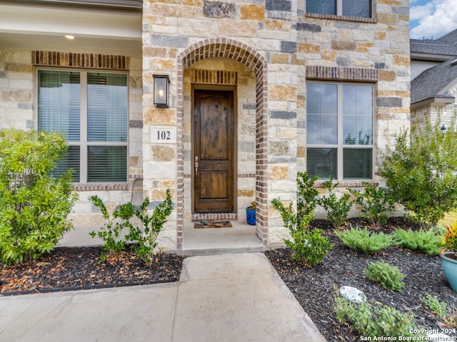 view of entrance to property