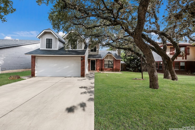 view of front of house with a front lawn