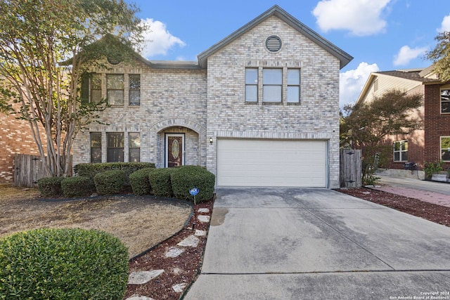 view of front facade with a garage