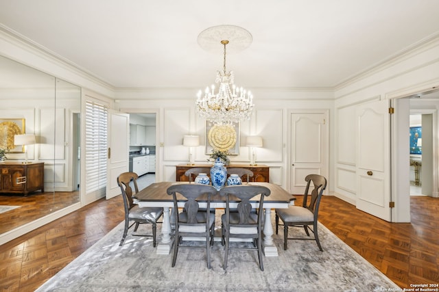 800 Ivy Ln, Terrell Hills, TX 78209 - dining area featuring a decorative wall, a chandelier, and ornamental molding