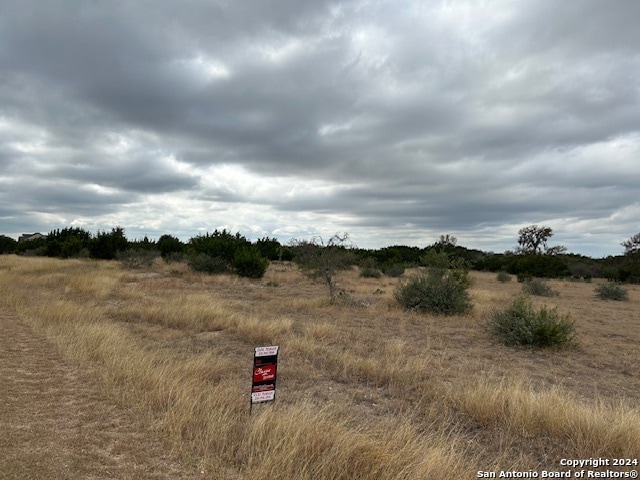 Listing photo 2 for LOT3 Cielo Rio Dr, Pipe Creek TX 78063