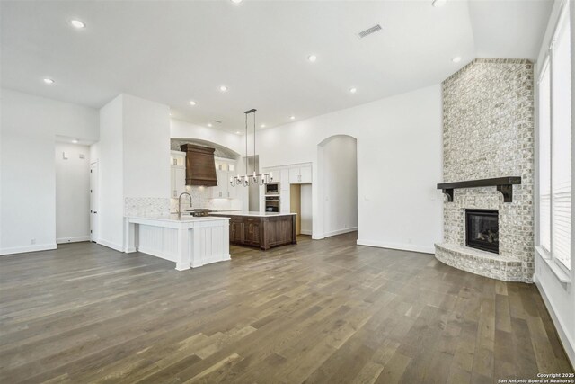 409 Dulce Vis, Boerne, TX 78006 - exercise room with ceiling fan, high vaulted ceiling, a chandelier, wood ceiling, and beamed ceiling