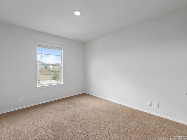 view of carpeted spare room