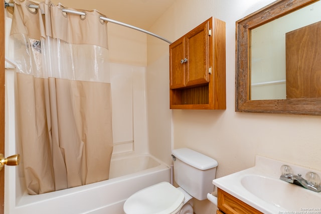 full bathroom with vanity, toilet, and shower / bath combo