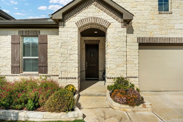 28964 Windlesham Way, San Antonio, TX 78260 - entrance to property featuring stone siding and a garage