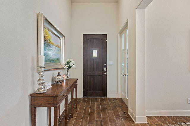 28964 Windlesham Way, San Antonio, TX 78260 - foyer entrance featuring baseboards and wood finish floors