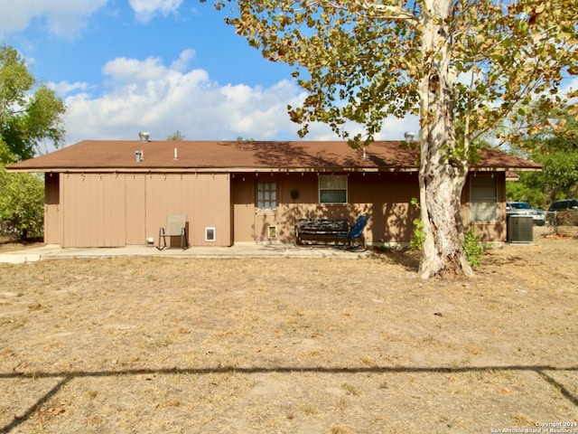 view of rear view of house