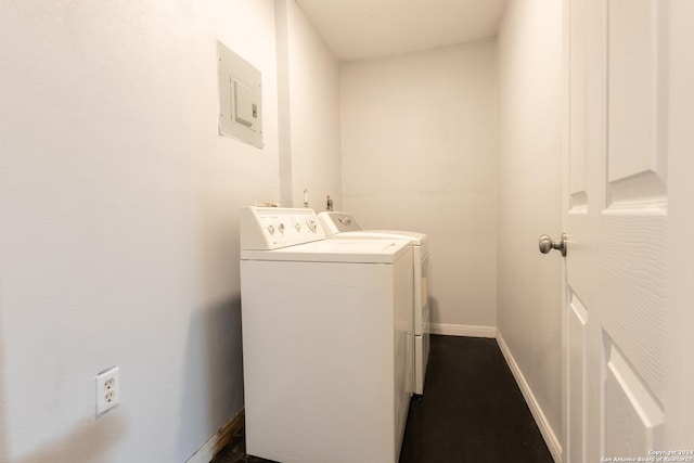 13618 Primwood St, San Antonio, TX 78233 - clothes washing area with washer and dryer, baseboards, and electric panel