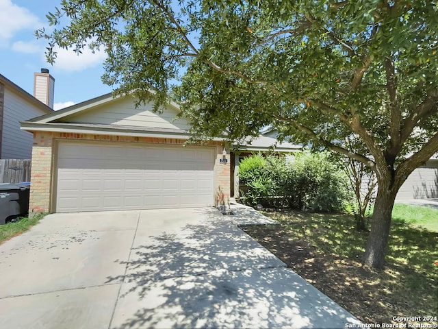 view of front facade featuring a garage