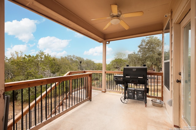 balcony featuring ceiling fan and grilling area