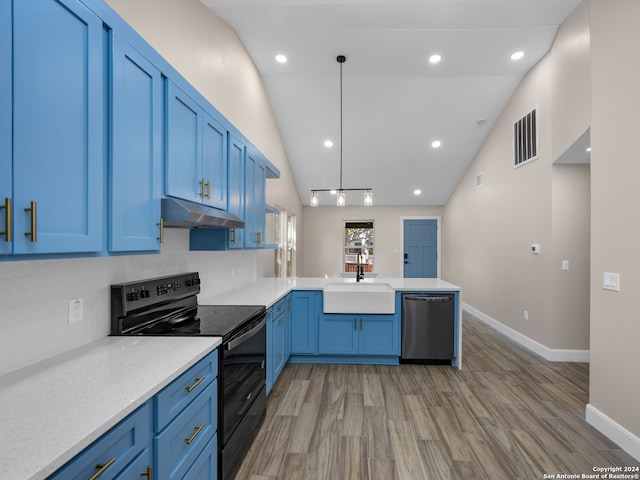 kitchen with kitchen peninsula, black / electric stove, sink, stainless steel dishwasher, and pendant lighting