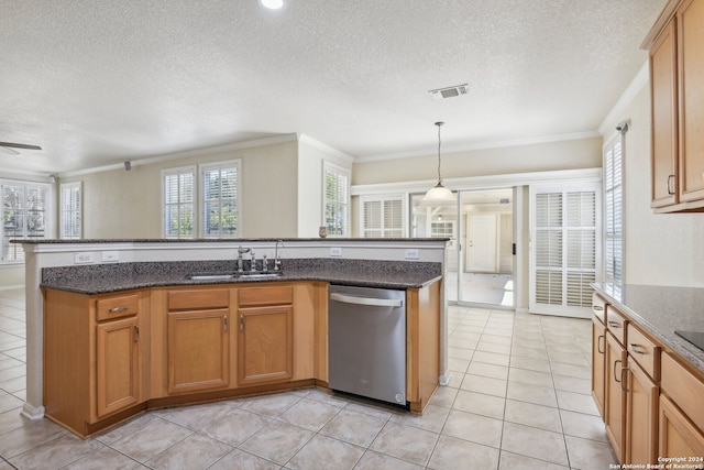 kitchen featuring dishwasher, a textured ceiling, sink, ornamental molding, and a kitchen island with sink