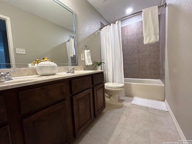 full bathroom with vanity, toilet, and shower / tub combo