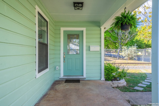 view of property entrance