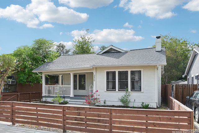 view of front of house with covered porch