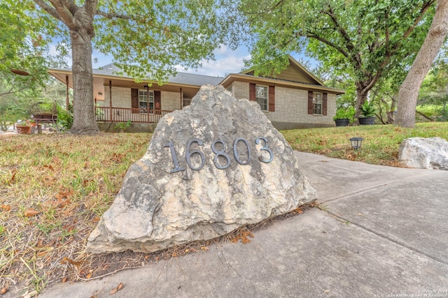 view of front of property with a porch