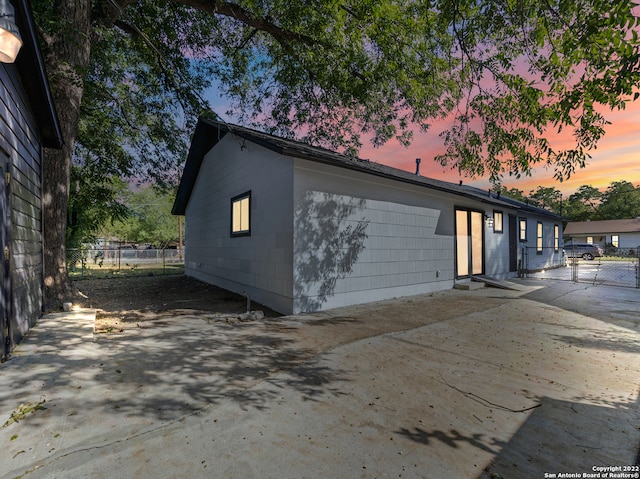 view of front of property with a patio area