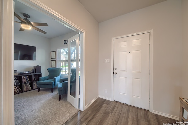 entryway featuring hardwood / wood-style floors and ceiling fan