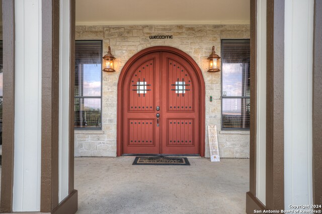 view of entrance to property