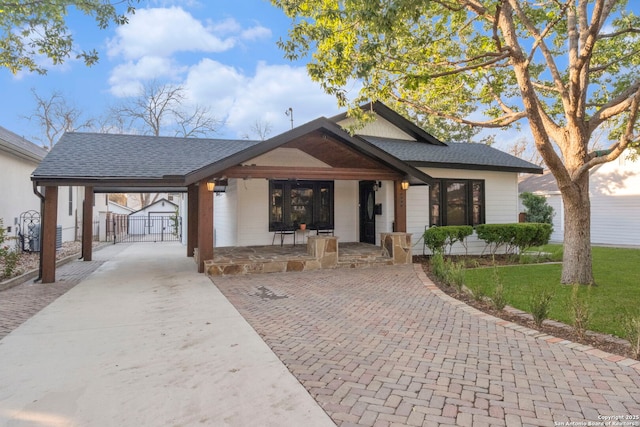 view of front of house with a porch