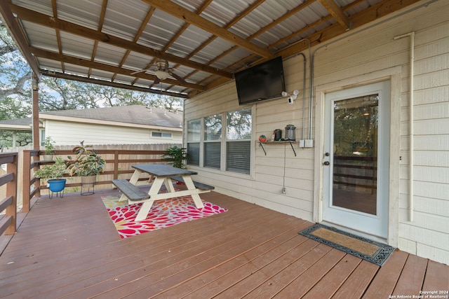 deck featuring ceiling fan