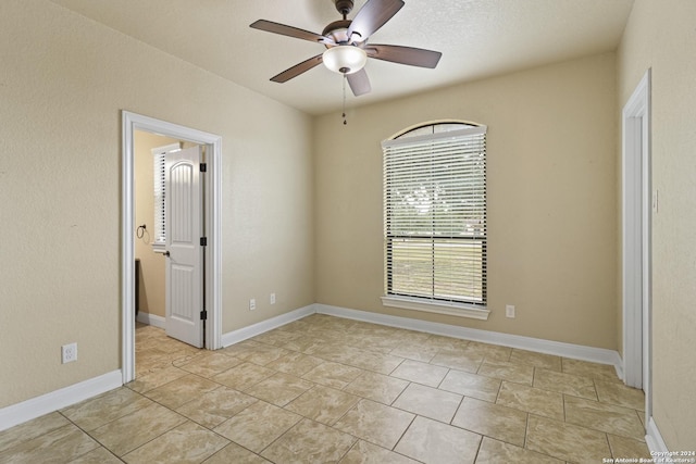 100 Vintage Ranch Cir, La Vernia, TX 78121 - unfurnished room with ceiling fan