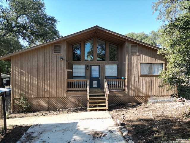 view of front of house