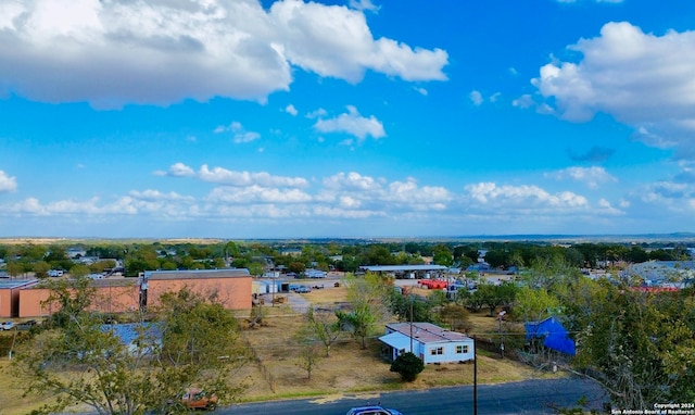 Listing photo 2 for 1115 Thiele Ln, Fredericksburg TX 78624