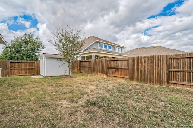 12009 Vignette, Schertz, TX 78154 - view of yard featuring a storage unit and an outbuilding