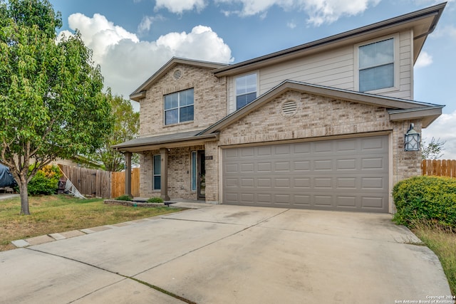 view of front property featuring a garage