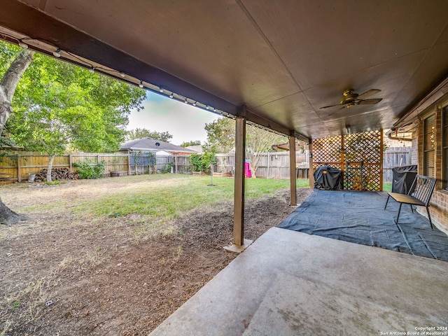 view of patio / terrace with ceiling fan