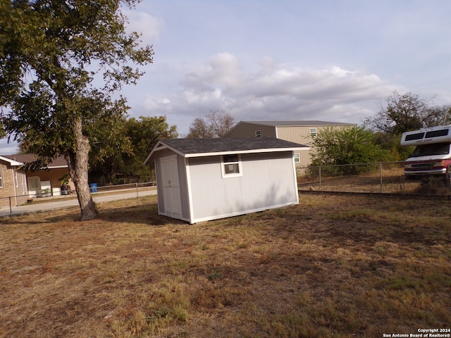 view of outdoor structure