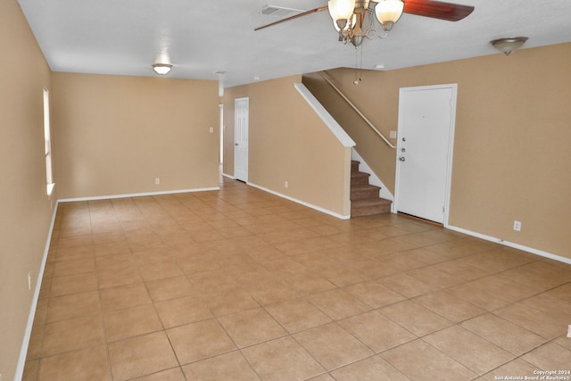 spare room with ceiling fan