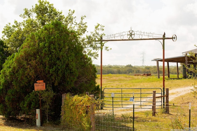 exterior space featuring a rural view