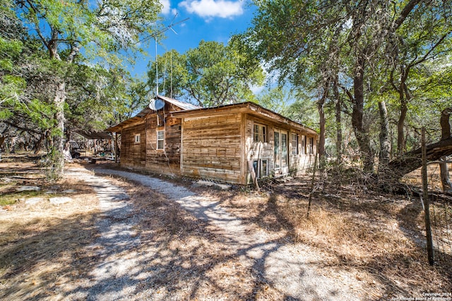 view of property exterior