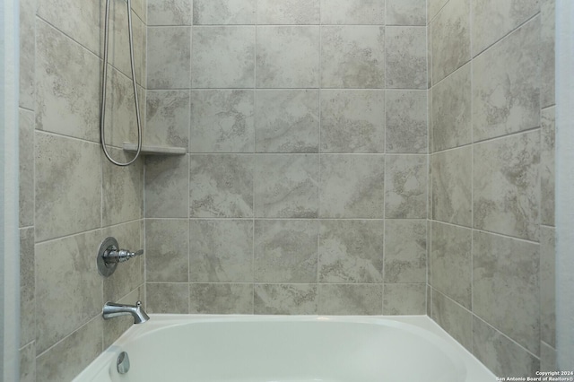 11514 Hollering Pass, Schertz, TX 78154 - bathroom featuring bathing tub / shower combination