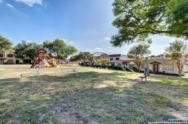 view of yard featuring a playground