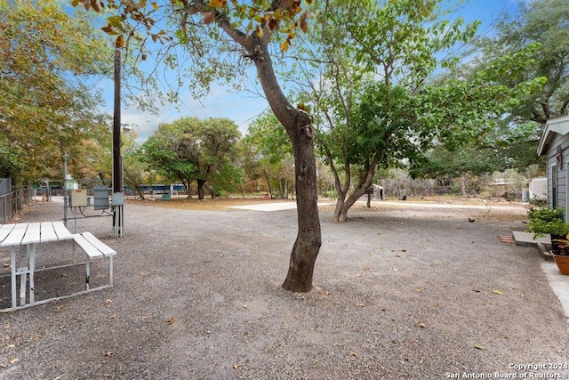 22620 Little Walnut Dr, San Antonio, TX 78264 - view of yard with fence