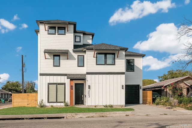 view of front of house with a garage