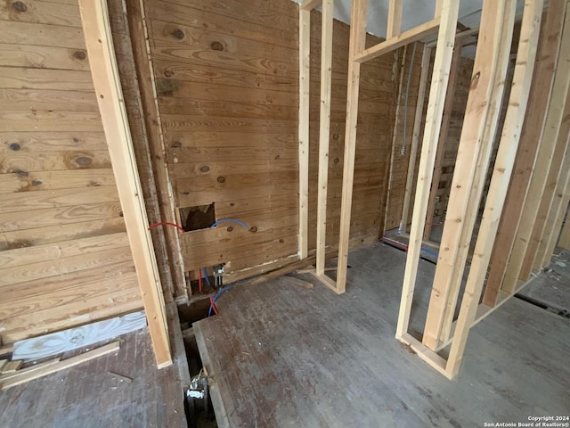 341 Avondale Ave, San Antonio, TX 78223 - view of bathroom