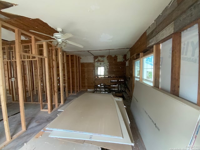 miscellaneous room featuring ceiling fan