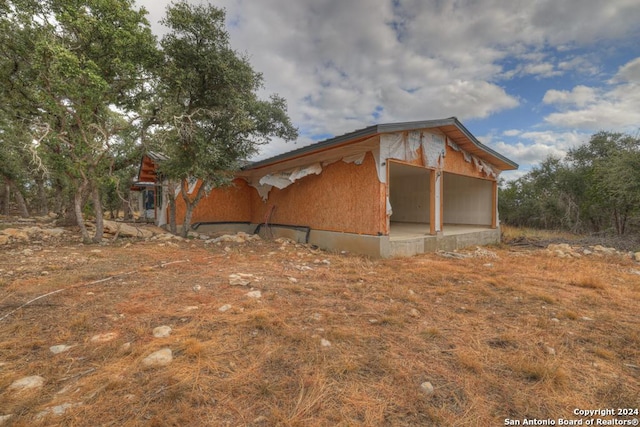1722 Paradise Pkwy, Canyon Lake, TX 78133 - view of side of home