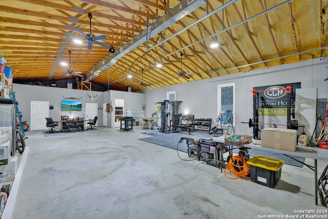 garage featuring ceiling fan